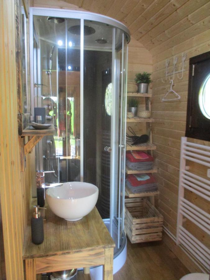 Roulotte Panoramique Du Moulin Bed & Breakfast Châtillon-sur-Marne Екстериор снимка